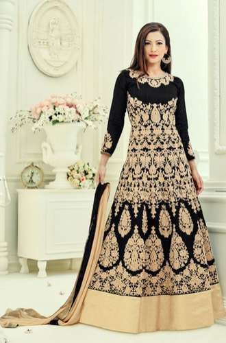 Heavy embroidery suit