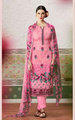 Trendy pink color salwar kameez