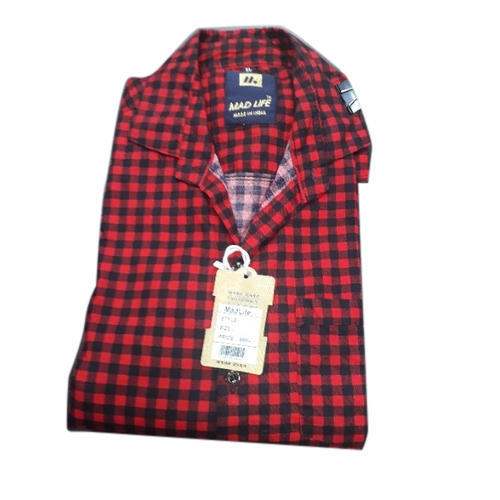 caller neck shirt