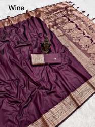 DreamWeave Modern Elegance Soft And Pure Banarasi Silk Saree