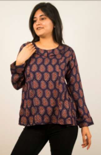 R And S Enterprises collar tops