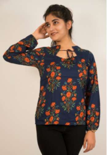 orange floral top