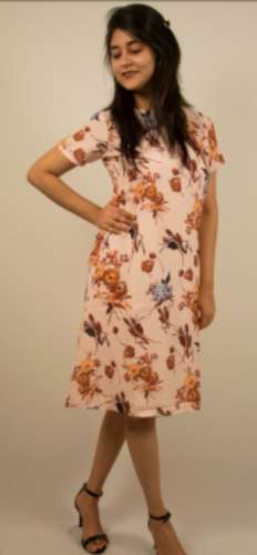 peach floral top