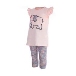 girl t shirt and leggings