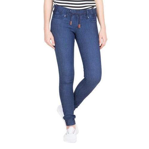 Ladies Blue Denim Jeans by Krossstitch Designs Pvt Ltd