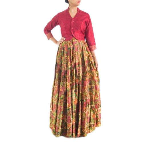 Ladies Silk Skirt by Avikalp Fashion