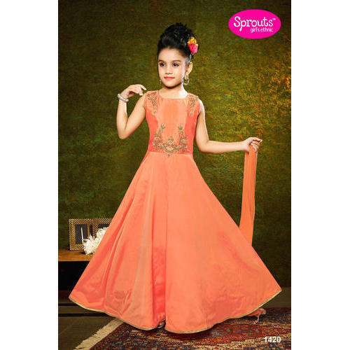 Sleeveless chaniya choli