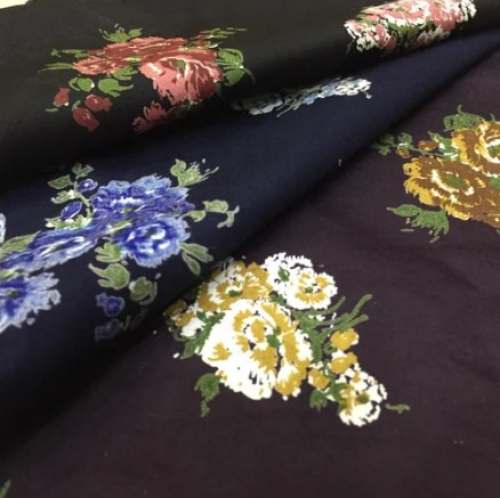 Fancy Flower Design Printed Cotton Fabric