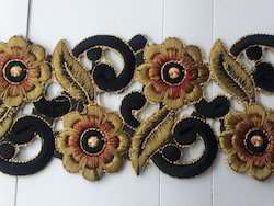 Embroidred Laces - 3