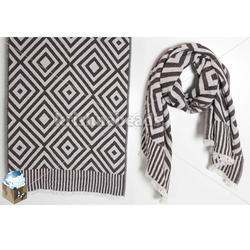 trendy printed shawl