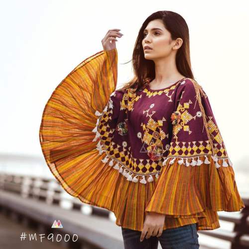 Fancy poncho -3