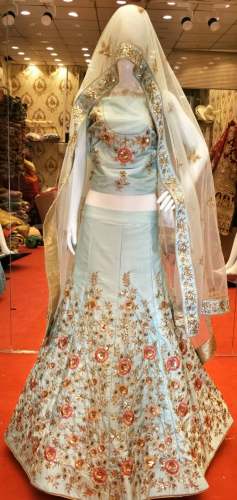 Party wear