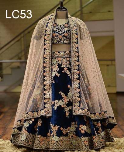Neavy Blue Colored Partywear Lehenga Cholli.