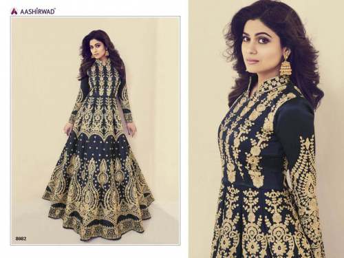 Hevy Gown With Mulberry silk With Embroidery Work