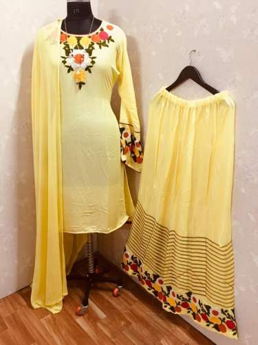 Rayok Kurti with Plazo Set With Embroidery Work