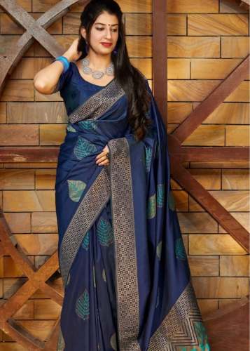 Jacquard Saree With Rich Pallu