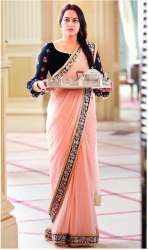  Georgette saree With Embroidery Work Lace