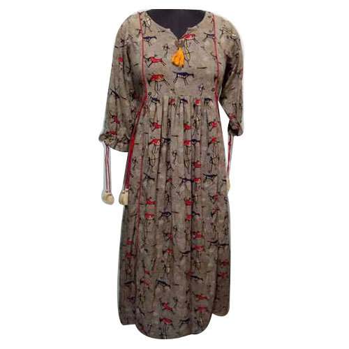 Ladies Printed Long Cotton Kurti by Jai Shree and Co