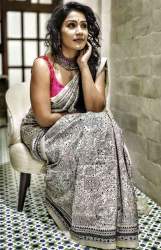 Stylish Ladies Printed Zarna Silk Sarees