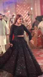 BLACK COLOR VELVET CHOLI