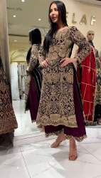 GEORGETTE BLACK TOP PENT WITH DUPATTA