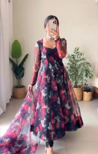 NEW ORGANAZA NAVYBLUE GOWN