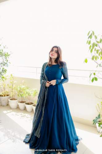 NEW PRESENT FAUX GEORGETTE SEQUENCE GOWN