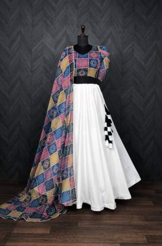 NEW PRESENT GIA WHITE CHOLI