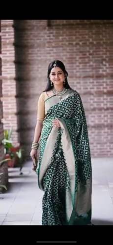 NEW PRESENT SOFT SILK SAREE