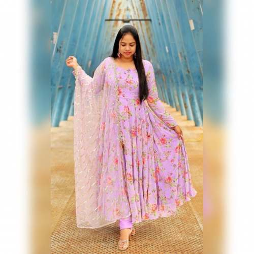 NEW PRESENTING TWO COLOR GOWN