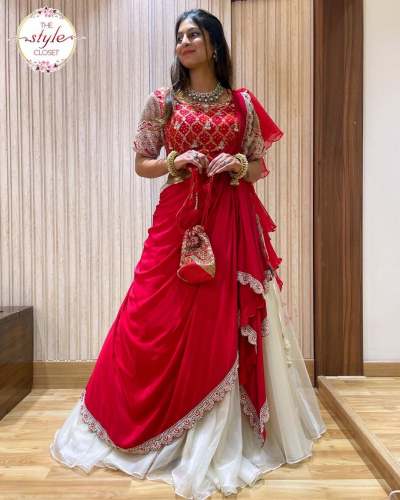 PRESENTING NEW STYLISH DESIGNER CHOLI
