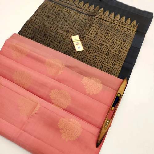 Borderless Soft Lichi SIlk Kanjivaram Saree 