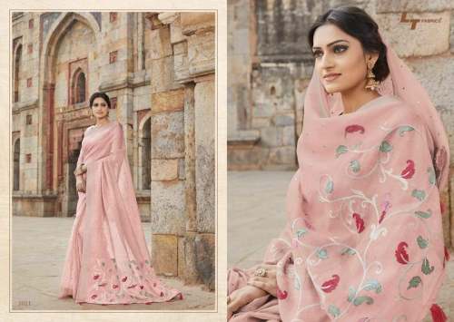 Women Fabulous Georgette Printed Sarees