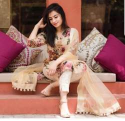 Beautiful Cotton Printed Kurtis With Ankle Pant