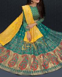 Banarasi silk lehenga