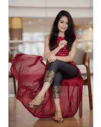 Reyon Gold Print Long kurti with pant