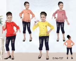 top with fancy jeans capri 