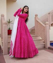 GEORGETTE WITH DIGITAL PRINT WITH FULL SLEEVES  