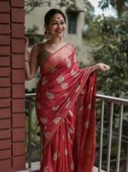 Soft  silk Weaving with Beautiful Pallu Saree