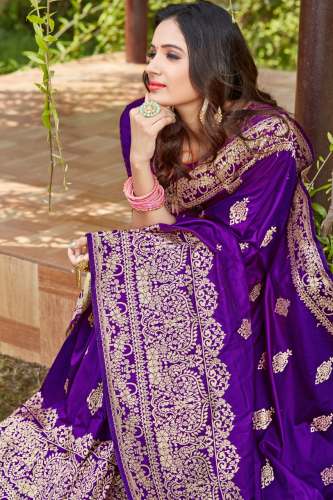 soft silk weaving