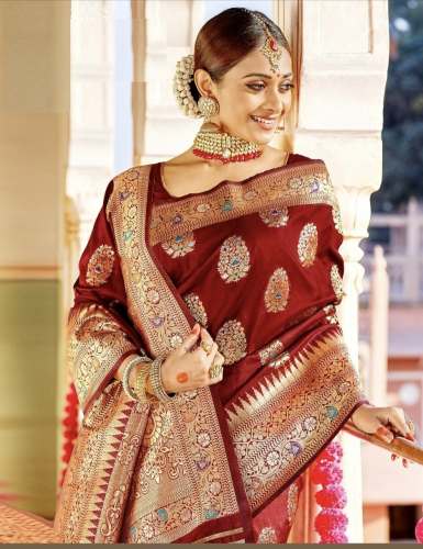 Stylish Banarasi Silk Saree at Rs.1450/Piece in surat offer by River Valley