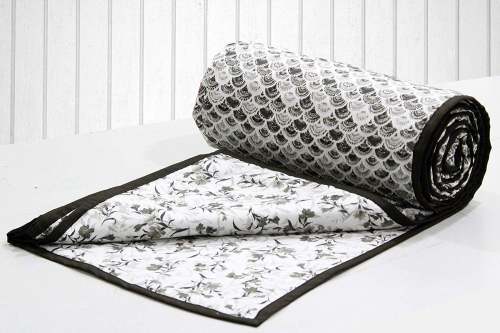 AC blanket or quilt 