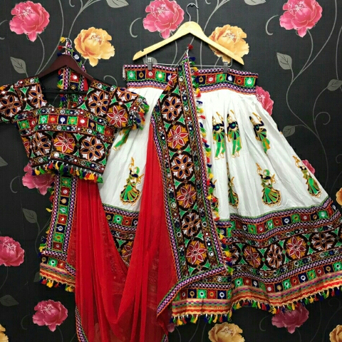 vol-26 stylist choli