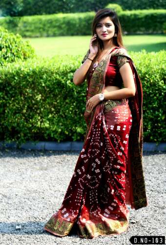 pure maroon bandhani saree by Great Vila
