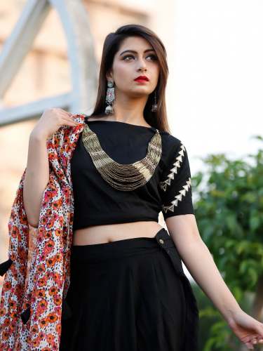 plain lehenga choli with dupatta
