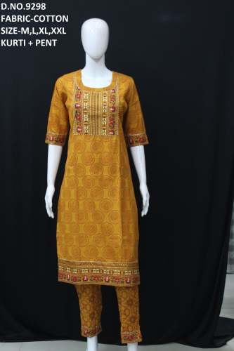 letest kurti with pent in printed fabric