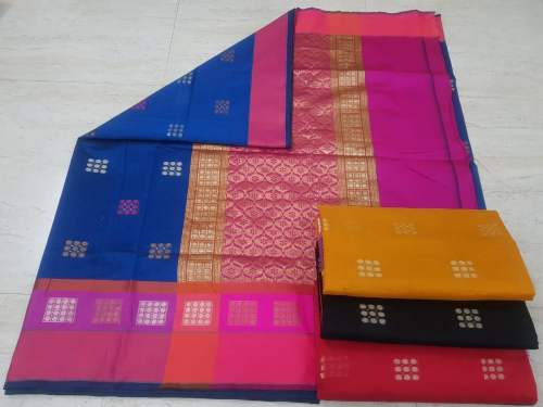 Traditional Chanderi silk saree by Sarfaraz Textiles