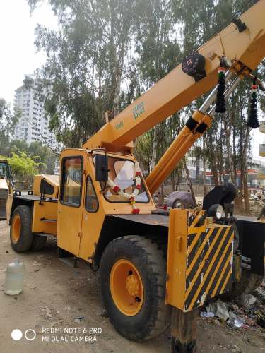 Hydraulic Crane Rental Services