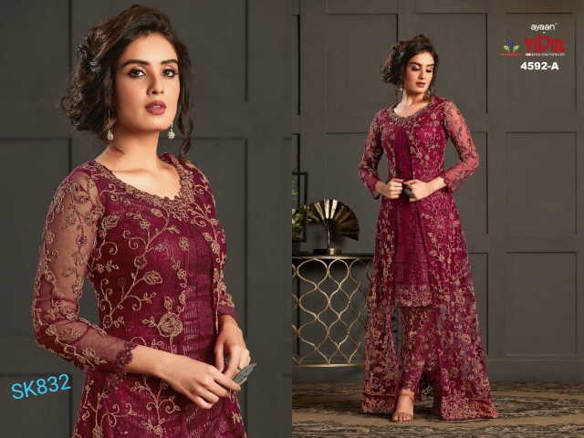 Pakistani suit