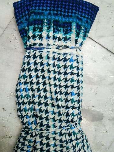 dark blue in style